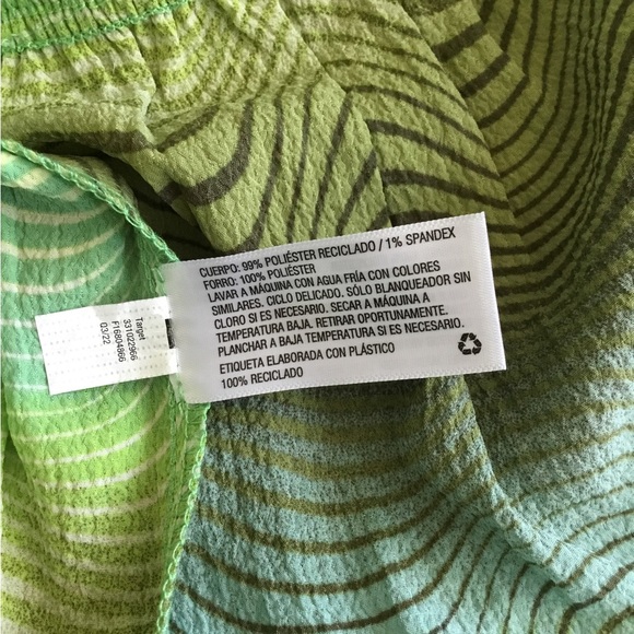 Wild Fable Green Ruffled Adjustable Strap Cropped Tank Top - Picture 8 of 10